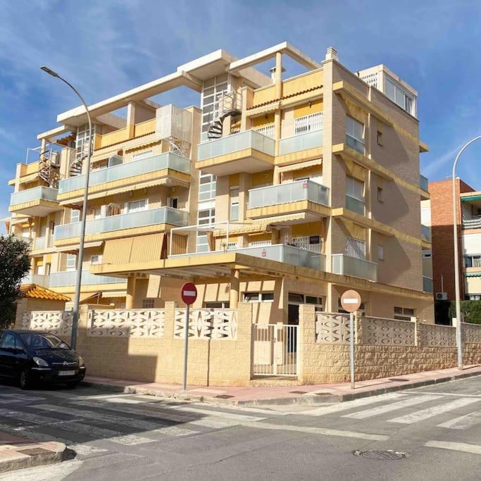Modern Flat Close To Beach 坎佩略 外观 照片